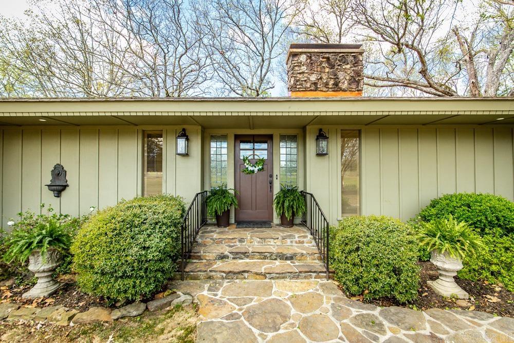 Eden Isle-Country Club - Residential