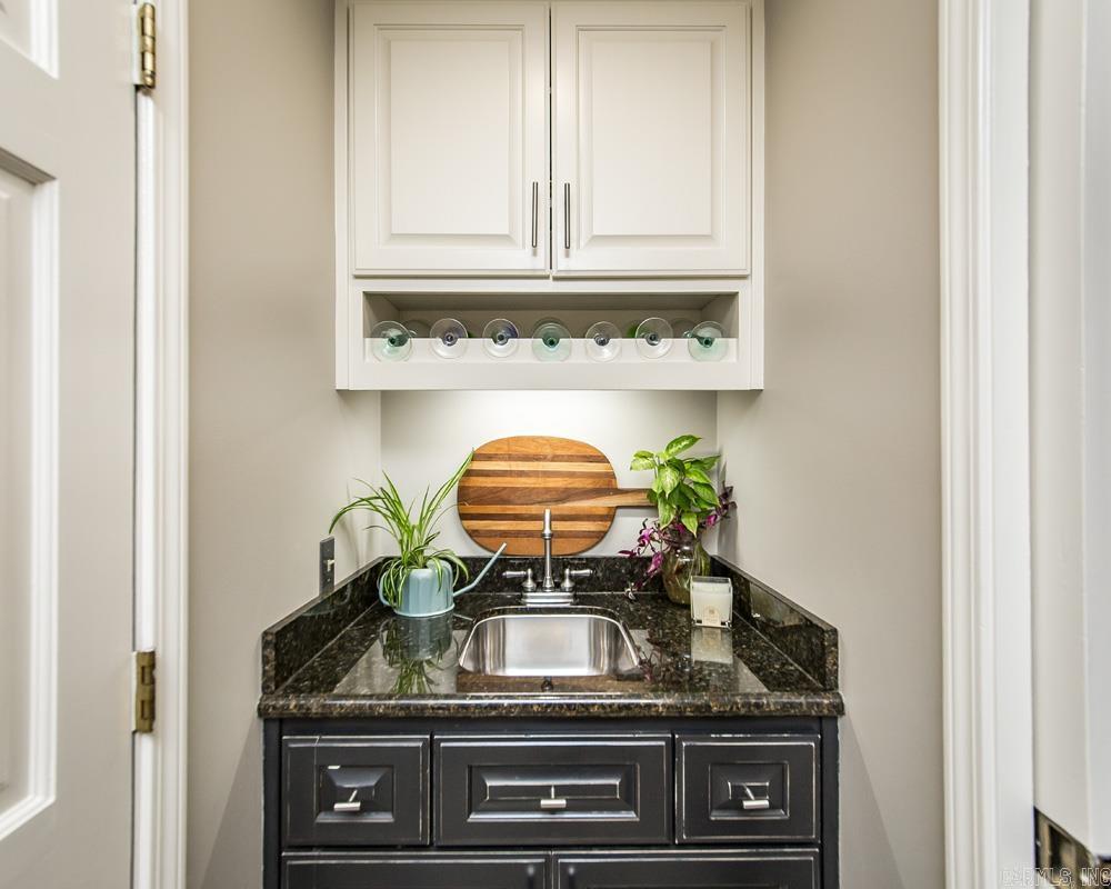 Eden Isle-Country Club - Residential