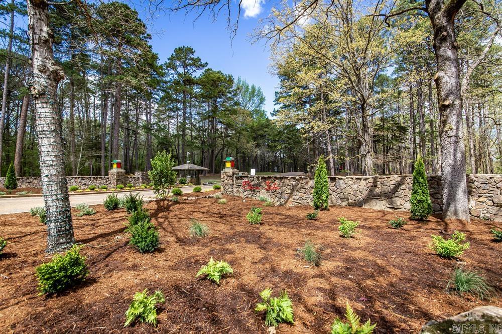 Eden Isle-Country Club - Residential