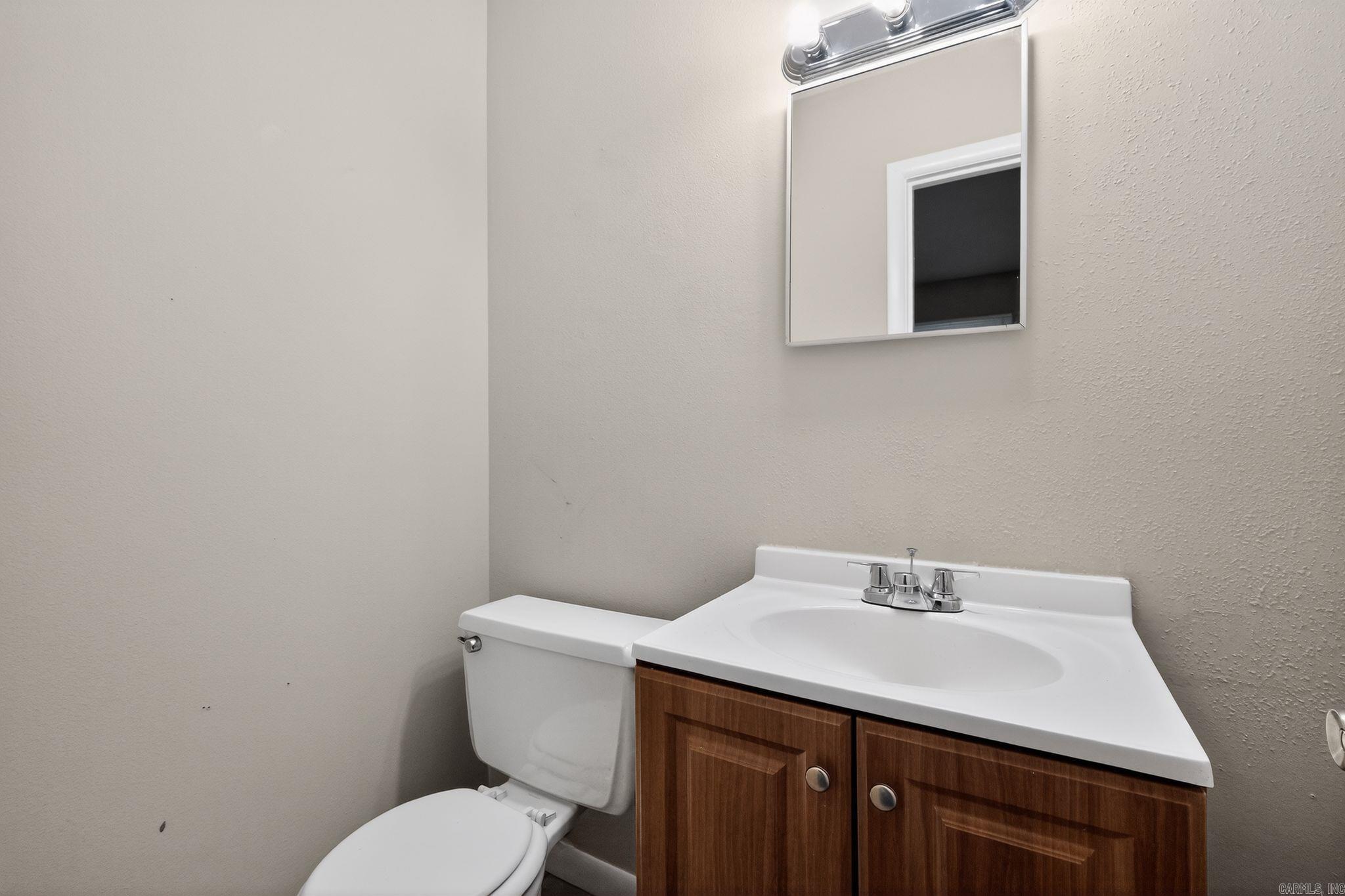 WAKEFIELD VILLAGE - Residential