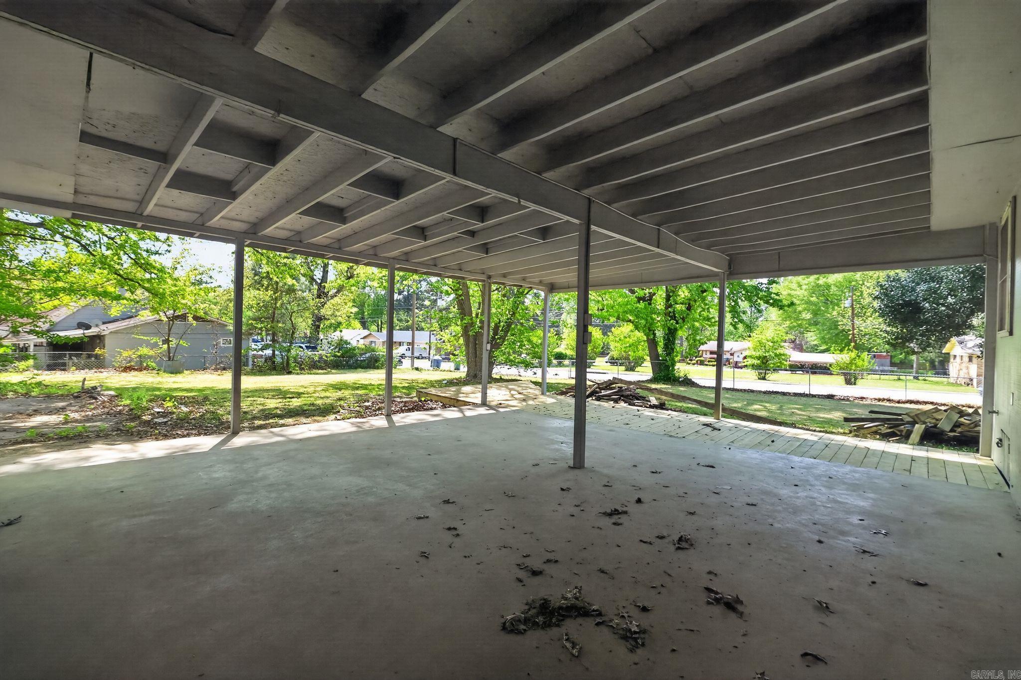 WAKEFIELD VILLAGE - Residential