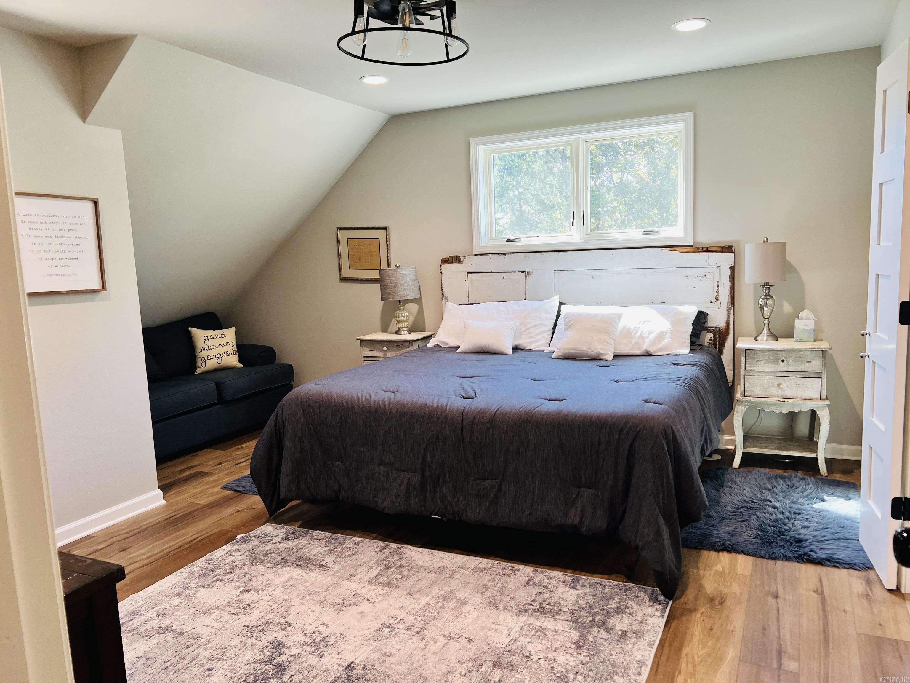 Raynors Ridge - Residential