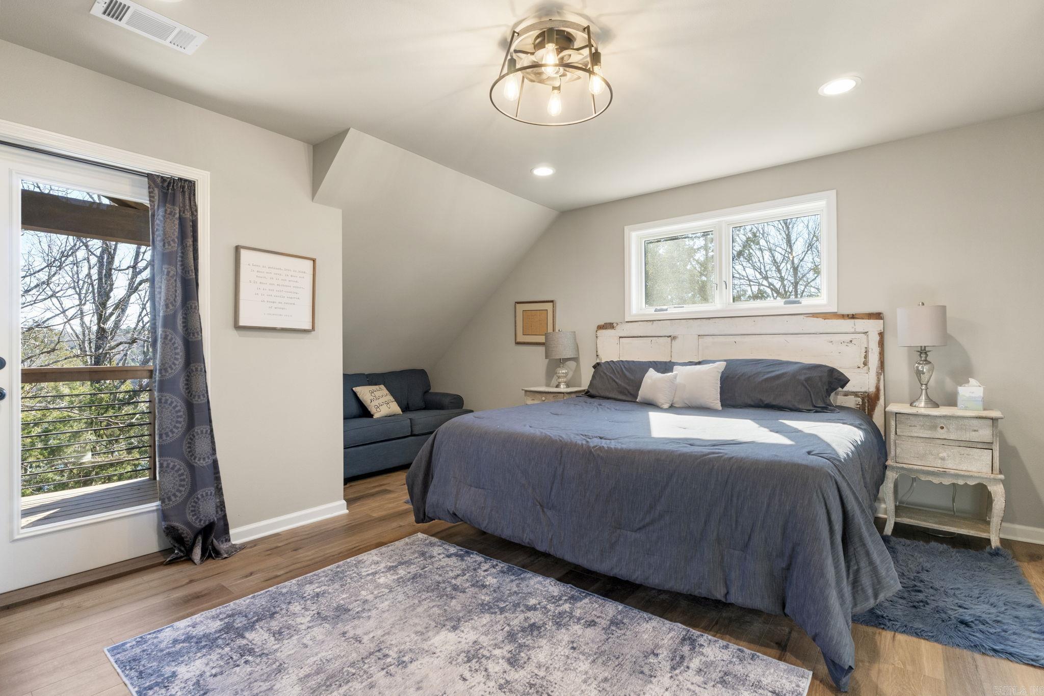 Raynors Ridge - Residential