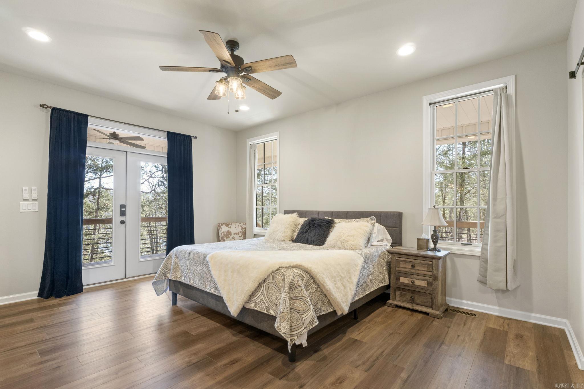 Raynors Ridge - Residential