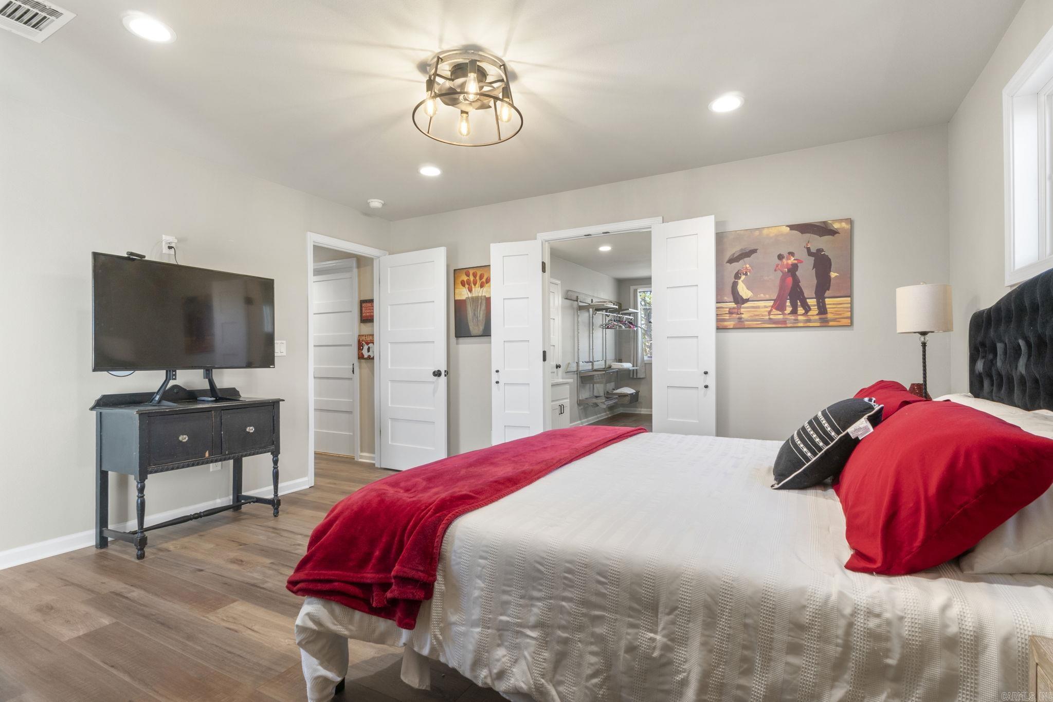 Raynors Ridge - Residential