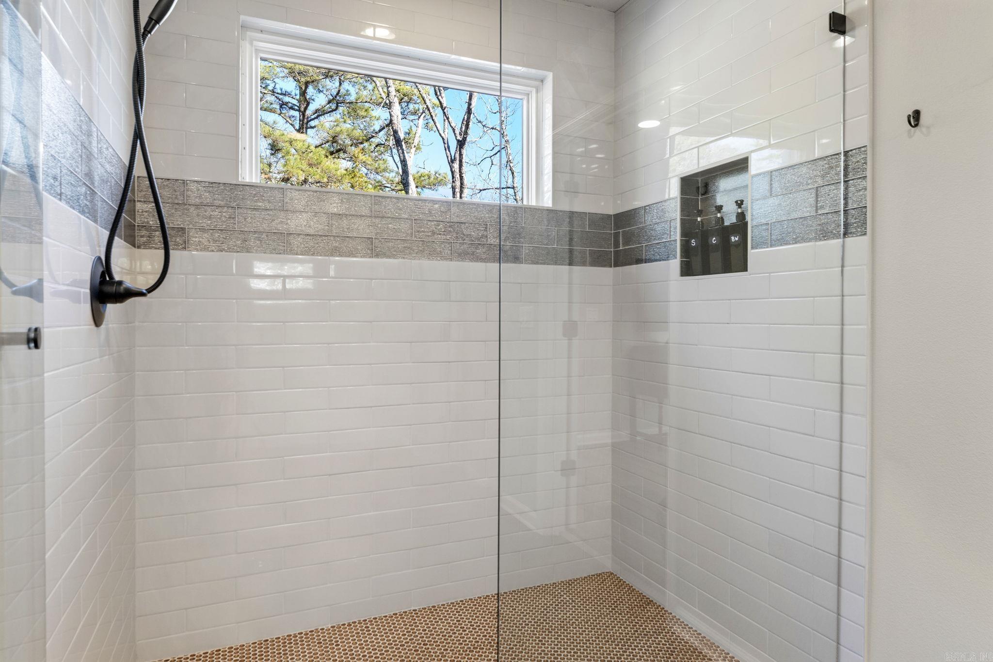 Raynors Ridge - Residential