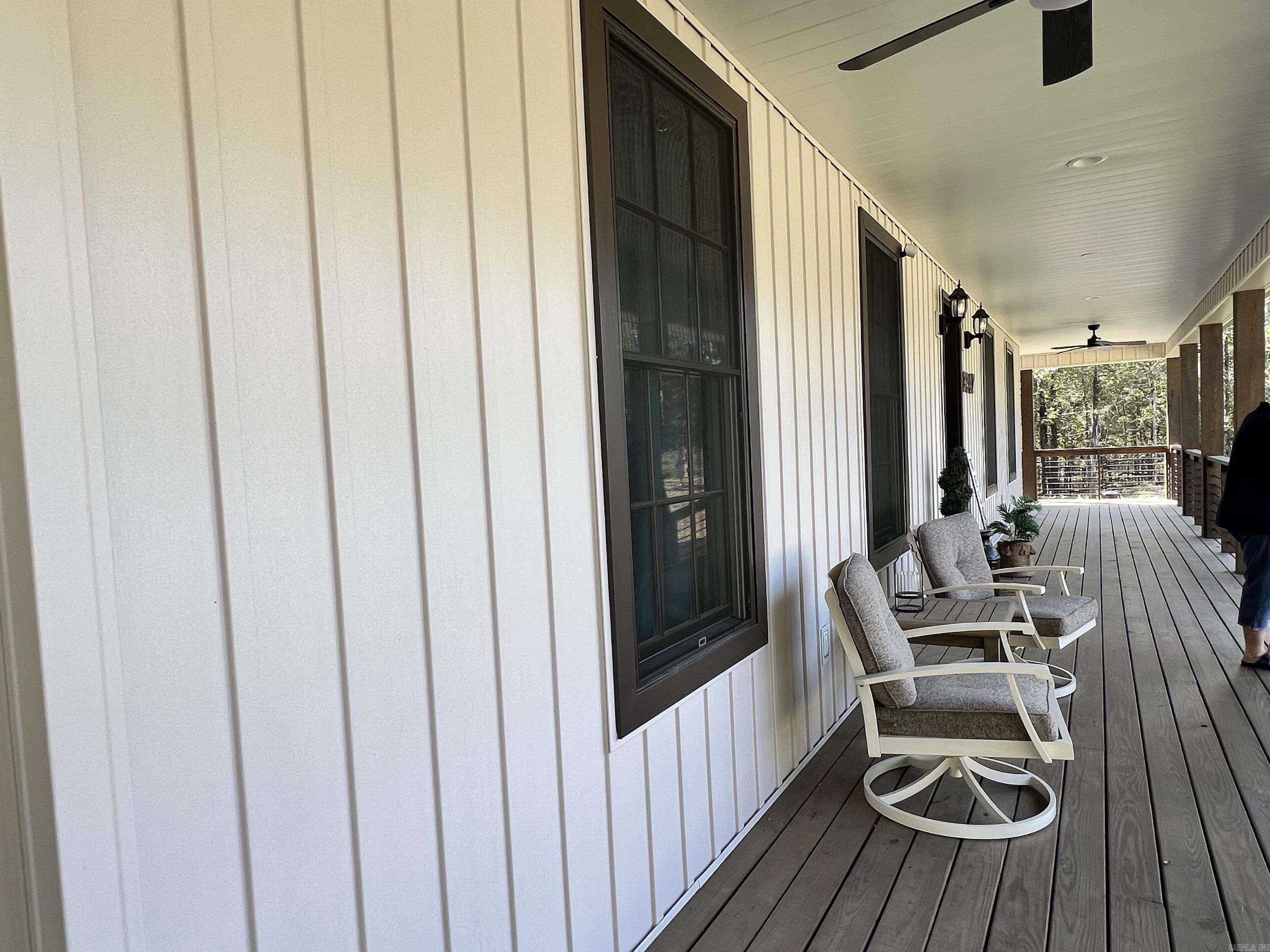 Raynors Ridge - Residential