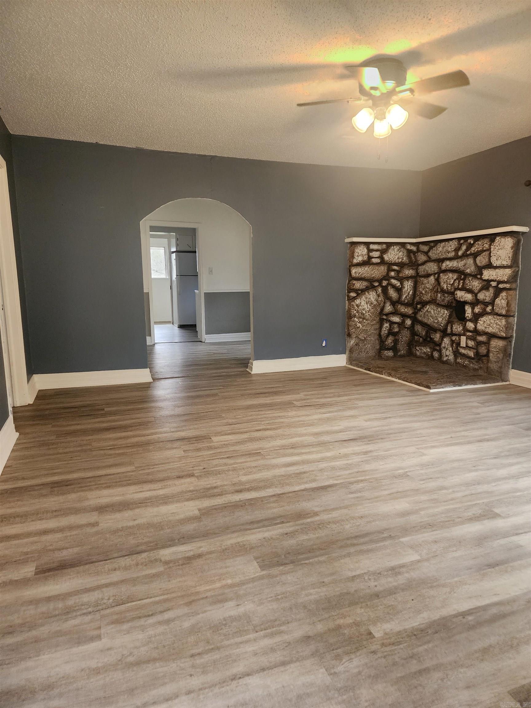 CITY OF RUSSELLVILLE - Residential