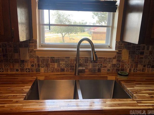 MCMURTRY DAVIS - Residential