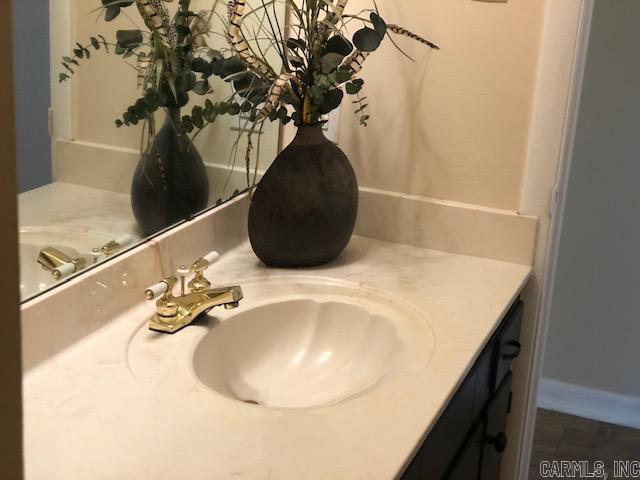 MCMURTRY DAVIS - Residential