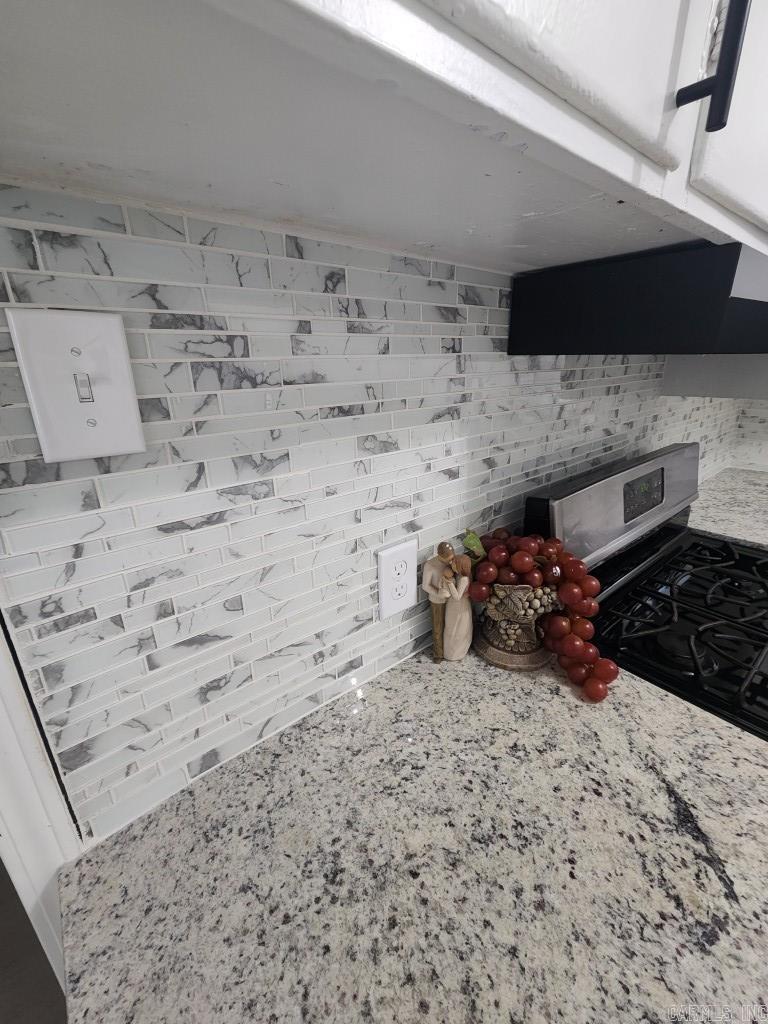 Spanish Grant #4 - Residential