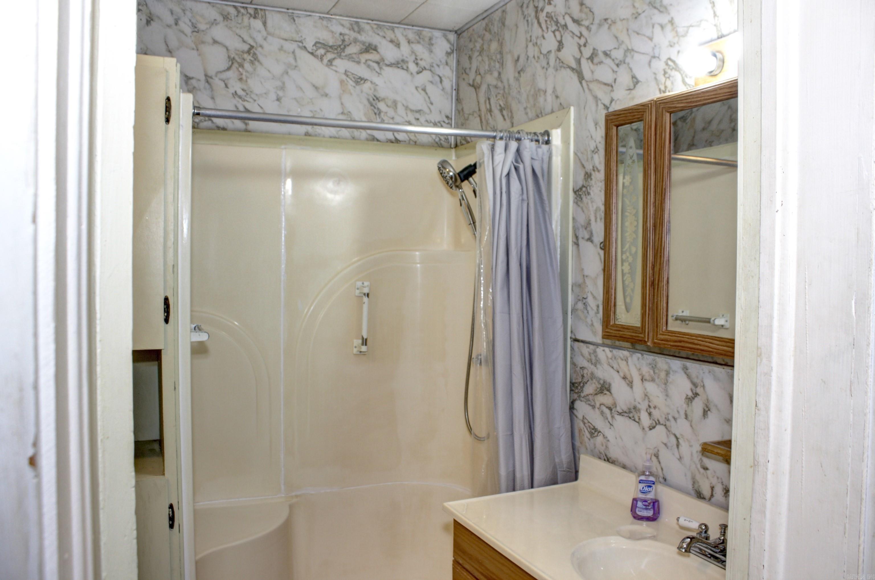 Kensett Original - Residential