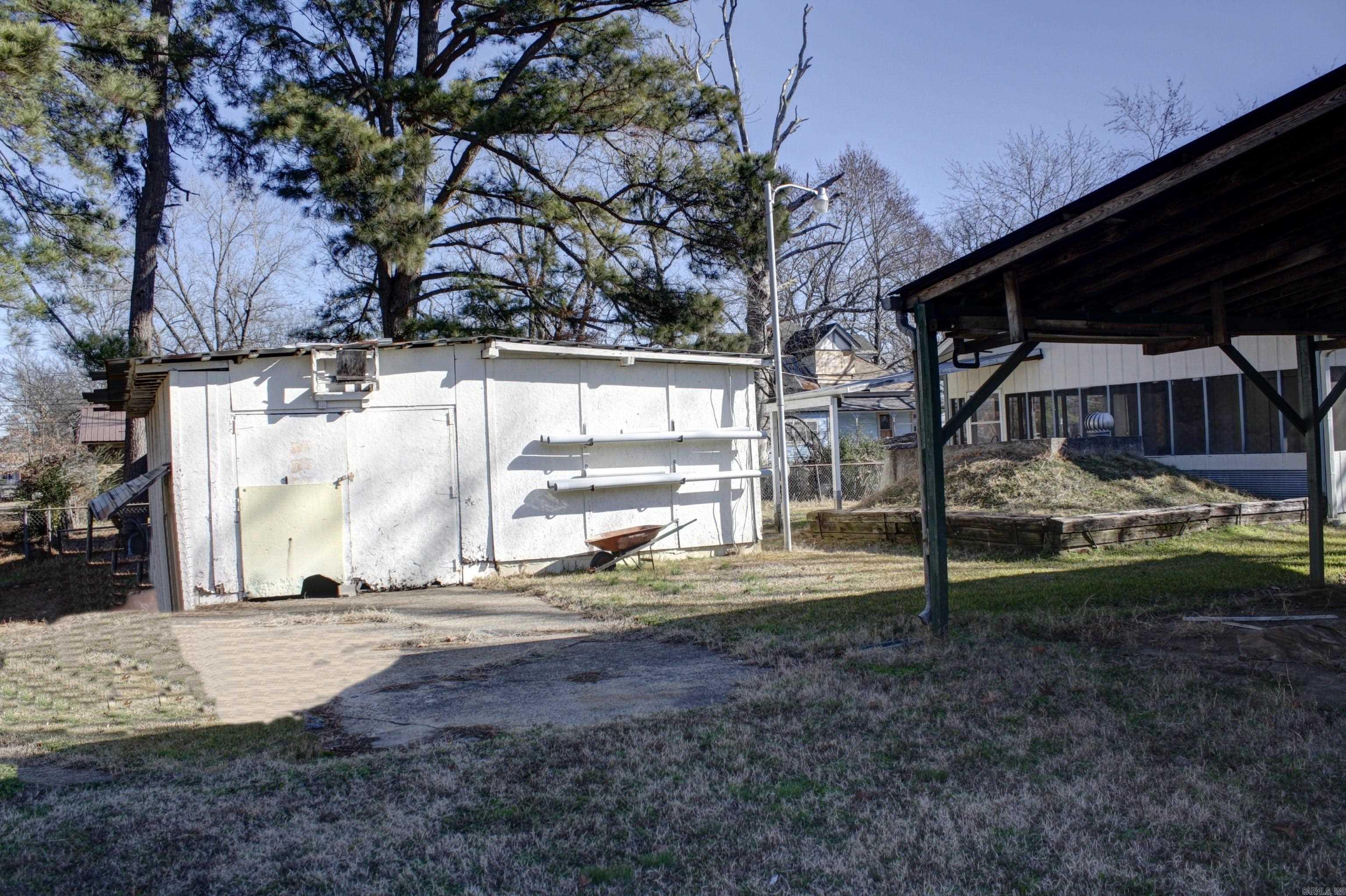 Kensett Original - Residential