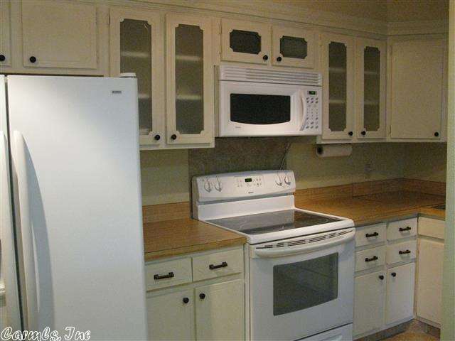 BEACON MANOR HPR - Residential