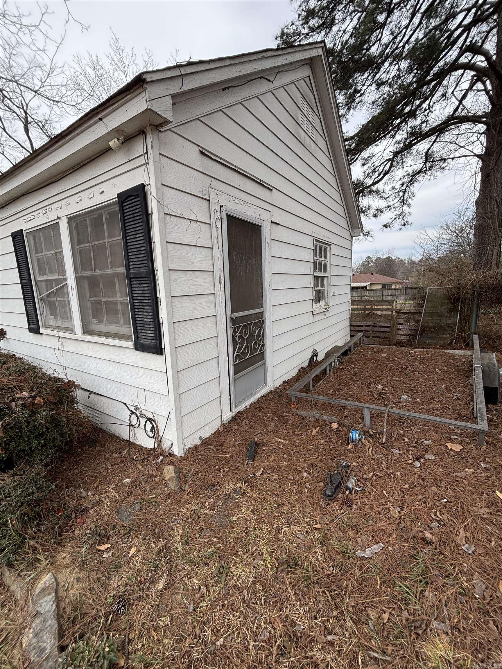 Metes & Bounds - Land