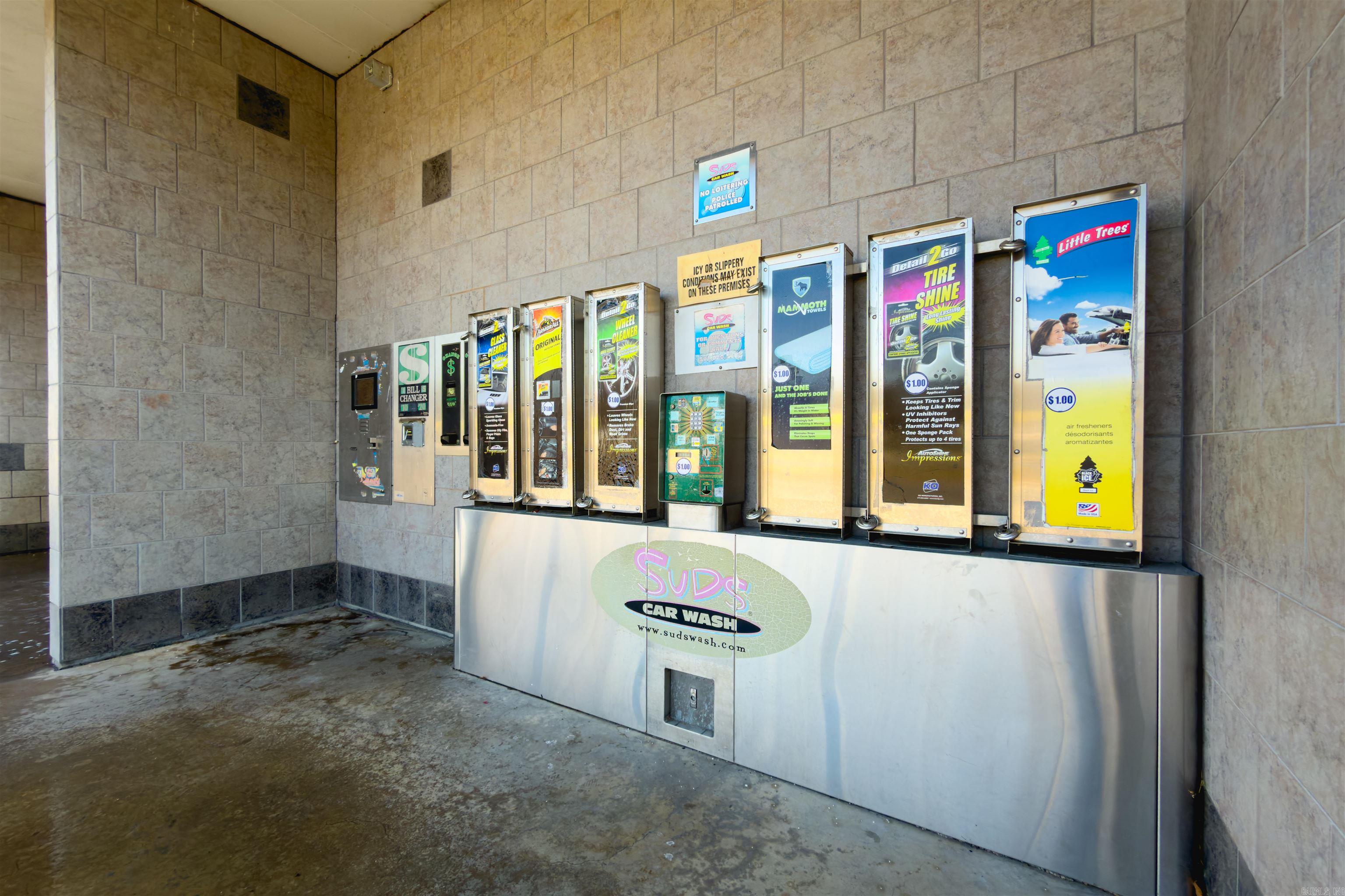 Plainview - Commercial Sale