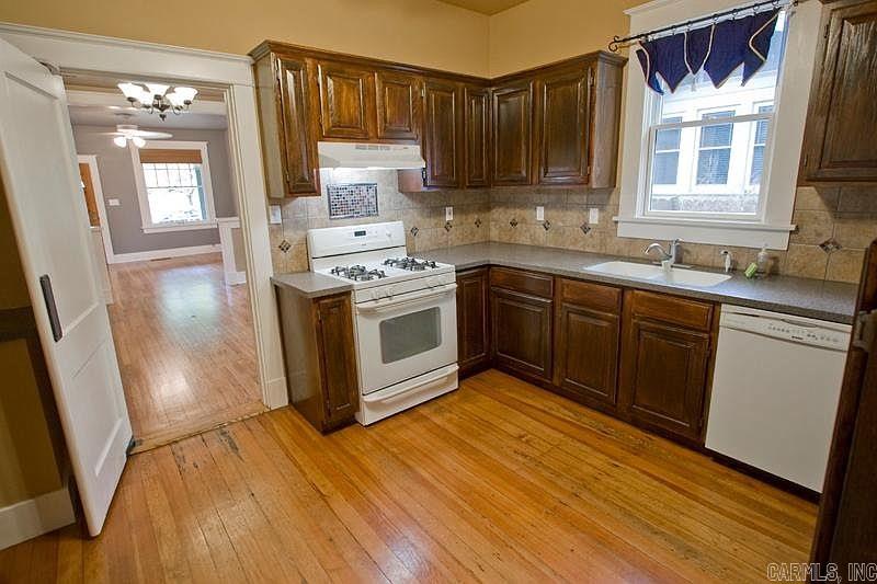 Hill Crest - Residential Lease