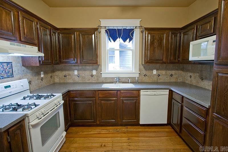 Hill Crest - Residential Lease