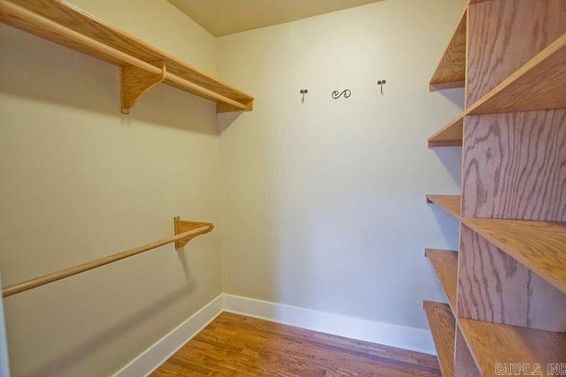 Hill Crest - Residential Lease