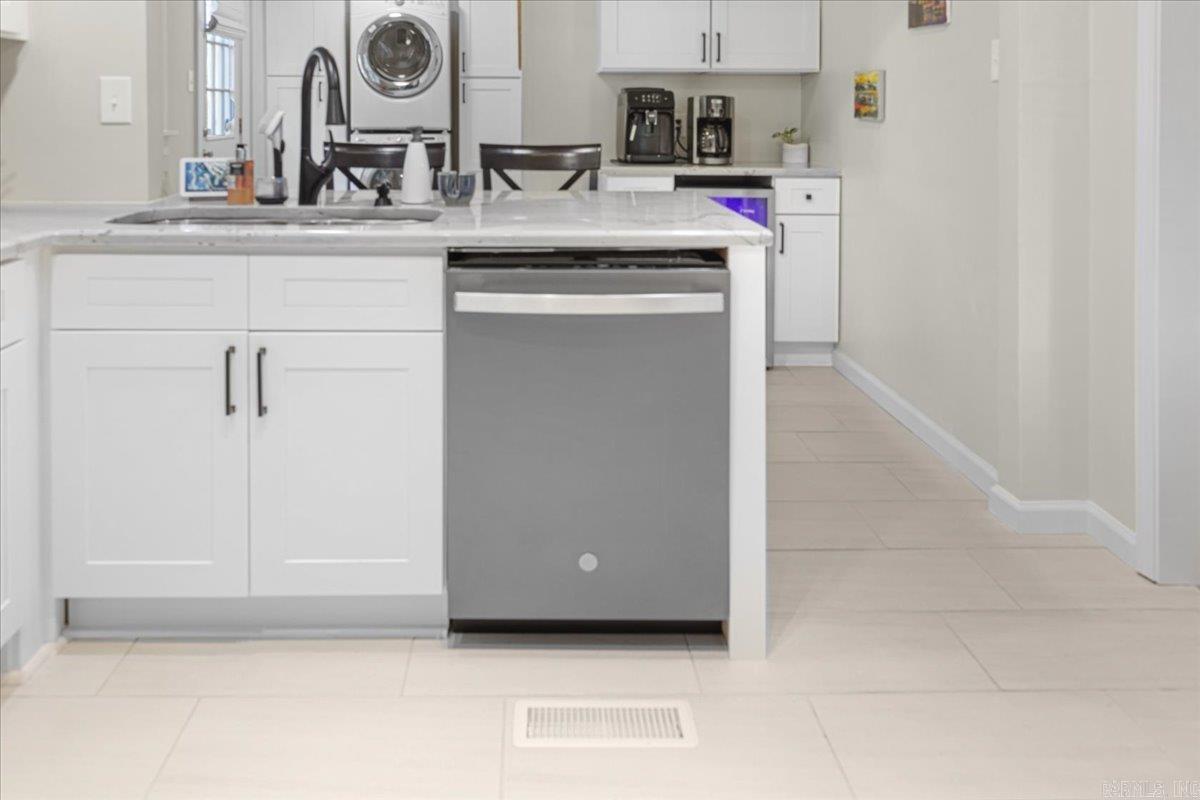 PINE VALLEY EST - Residential