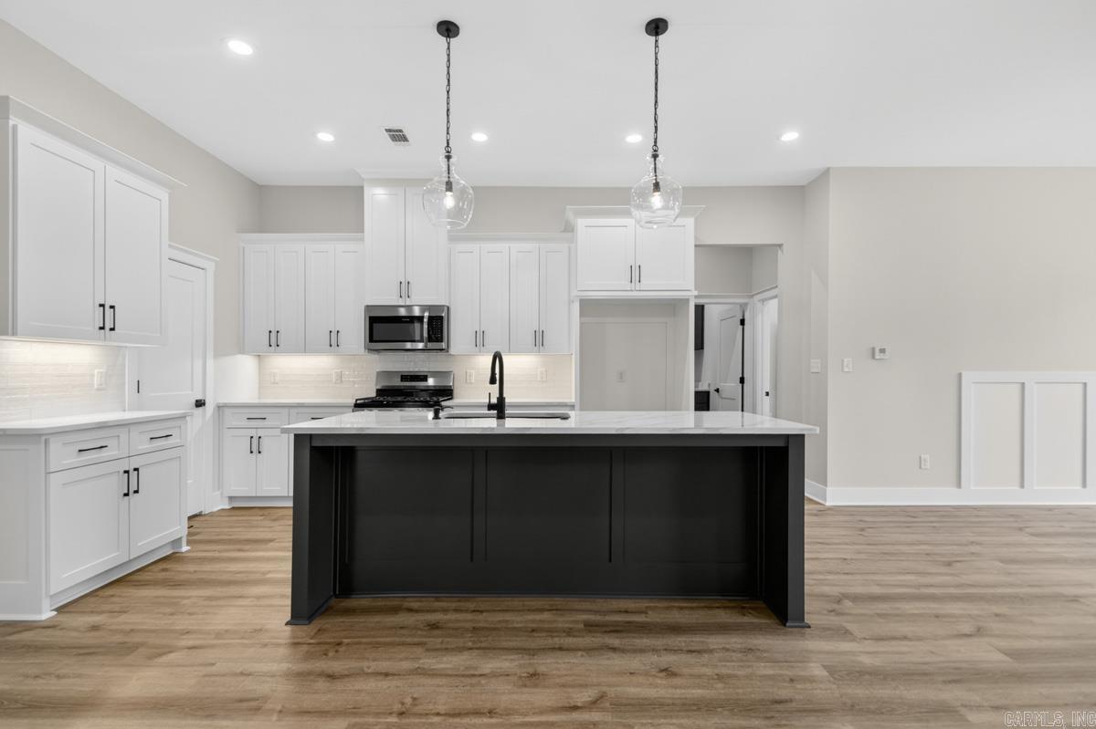 OAKBROOKE - Residential