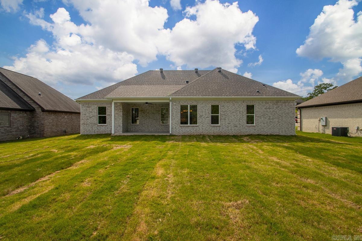 OAKBROOKE - Residential