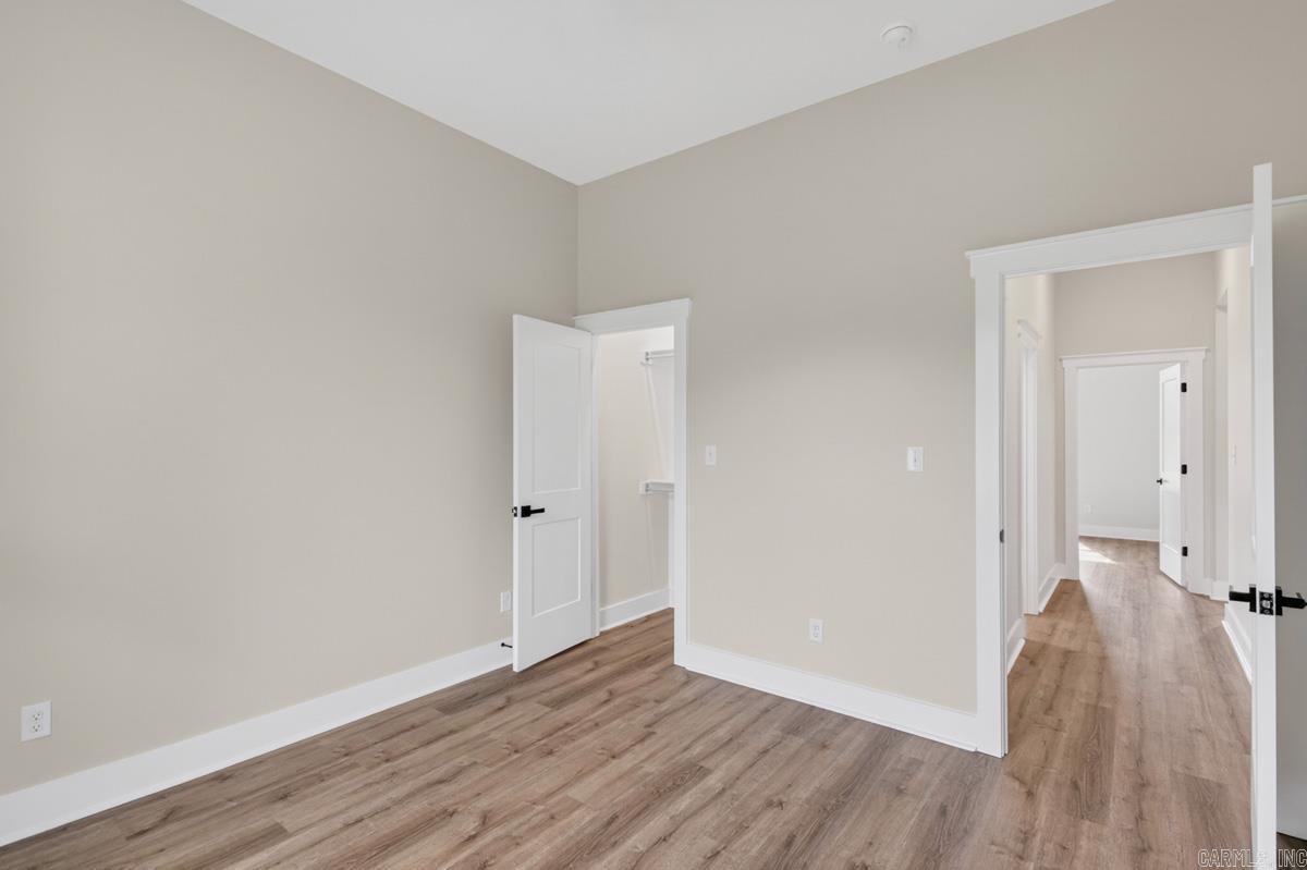 OAKBROOKE - Residential