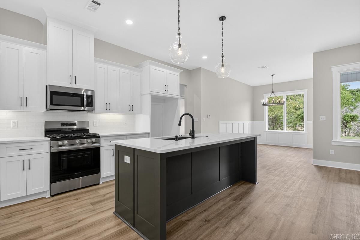 OAKBROOKE - Residential
