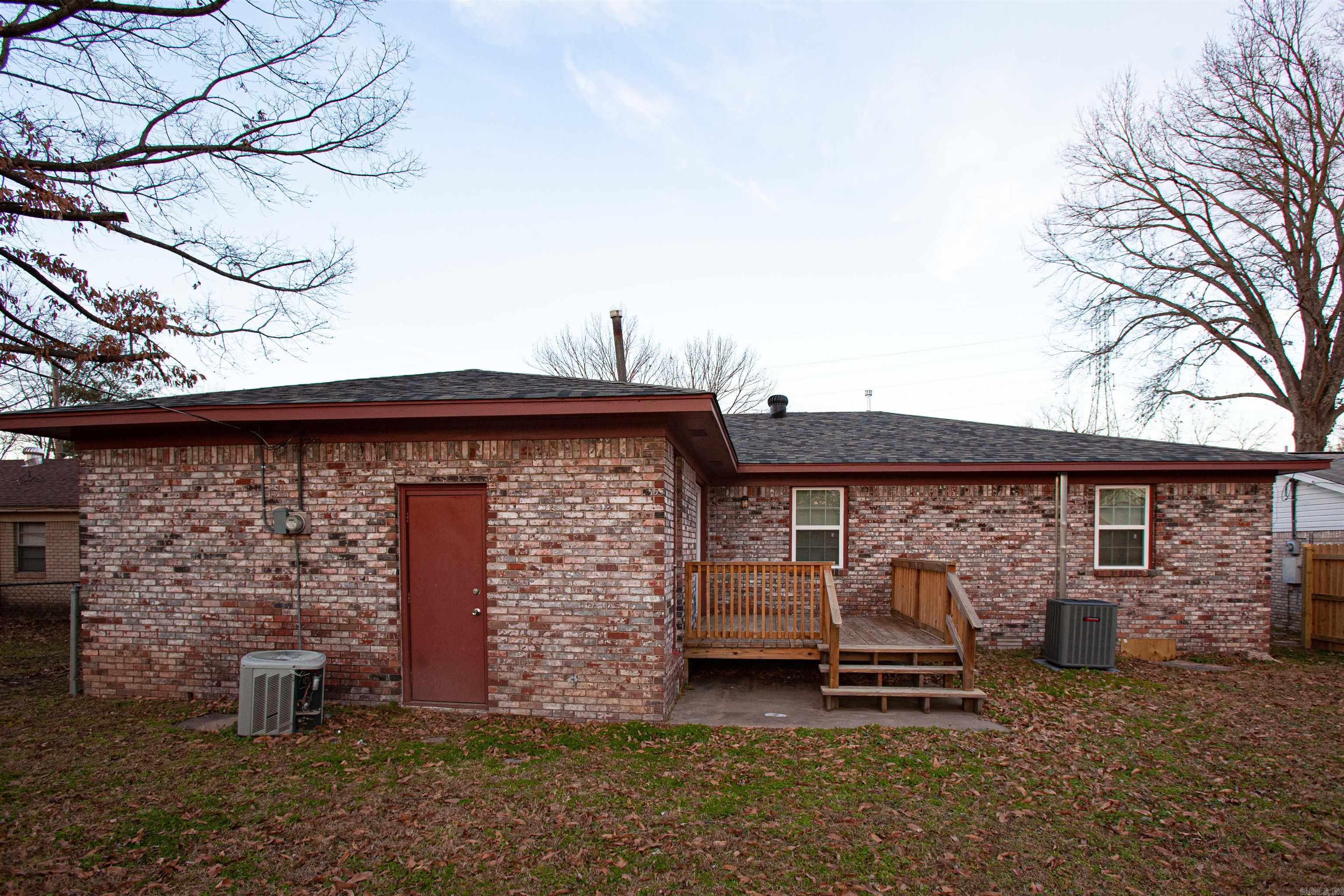 Delta Lawn - Residential Lease