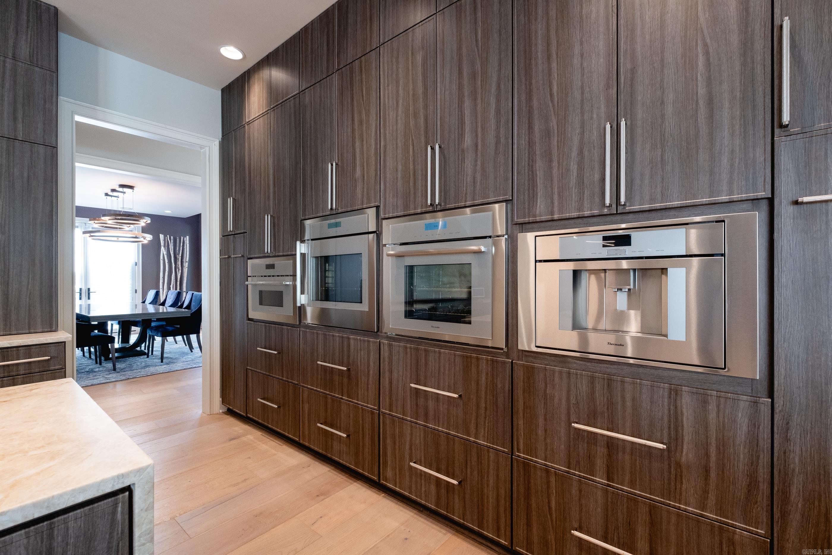 VALLEY FALLS ESTATES - Residential