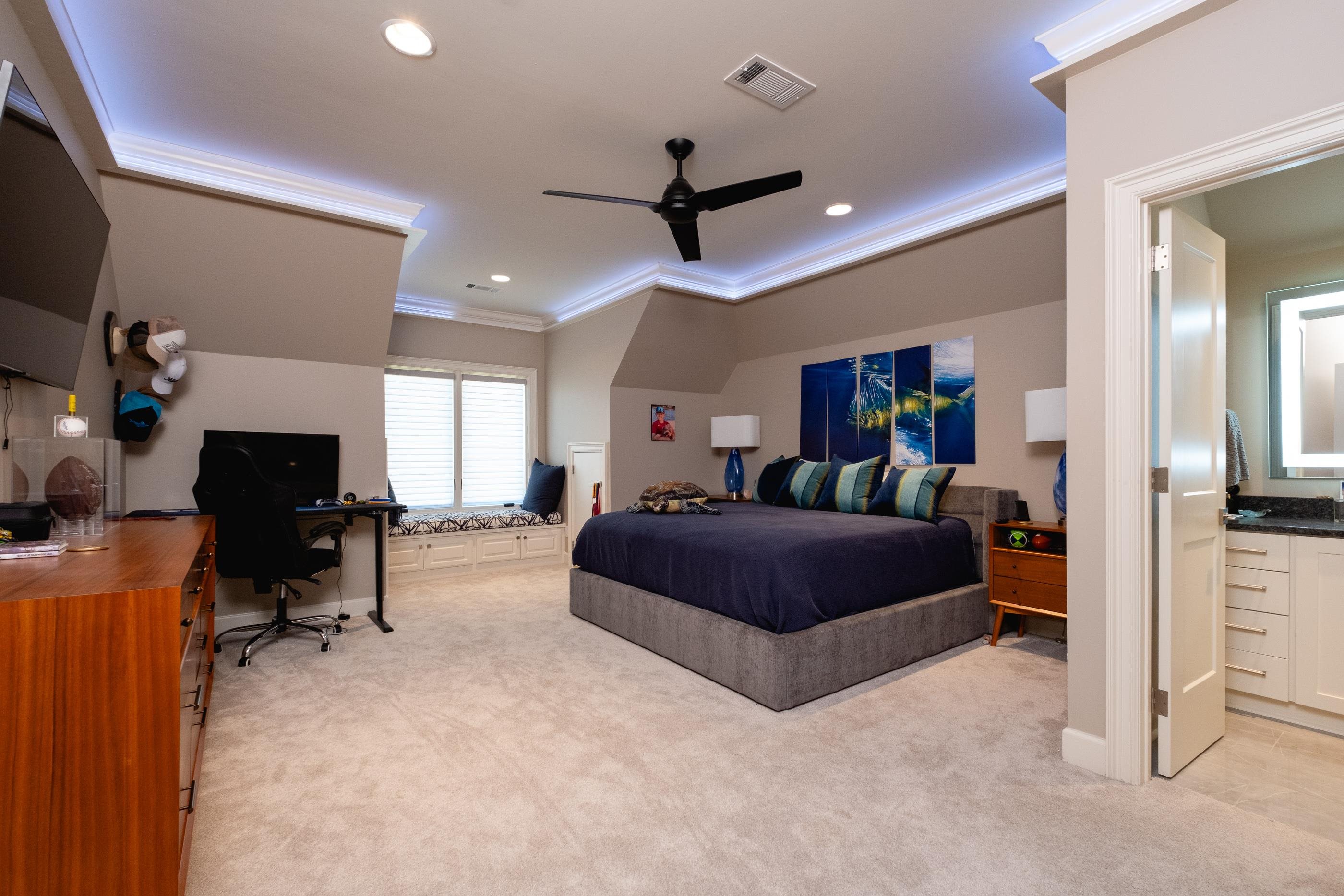 VALLEY FALLS ESTATES - Residential
