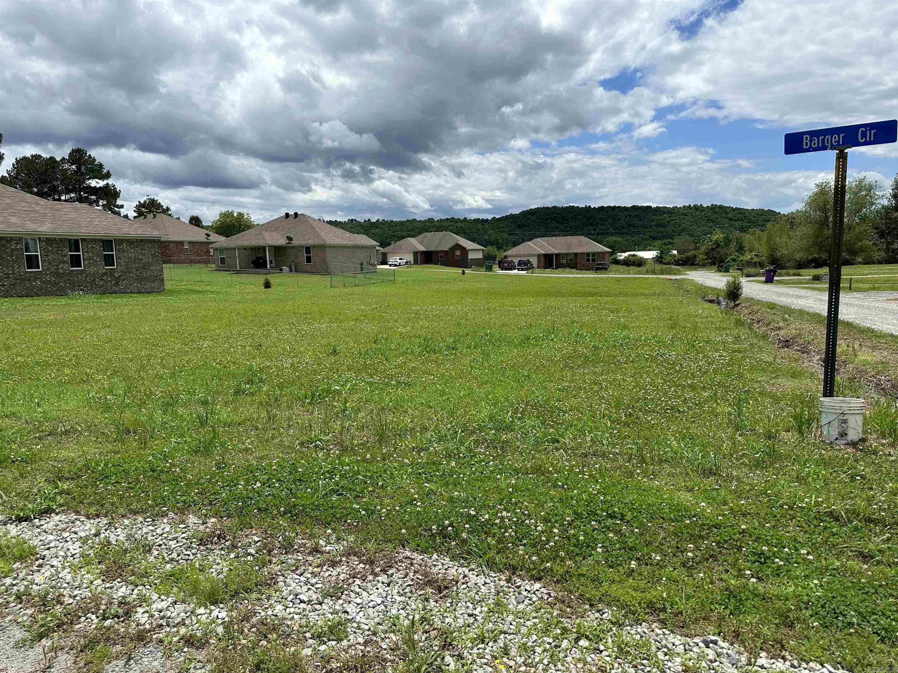 Nice buildable lot in the heart of Rose Bud.