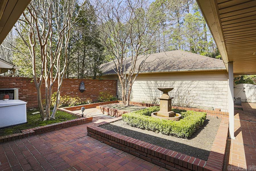 COUNTRY PLACE HPR - Residential