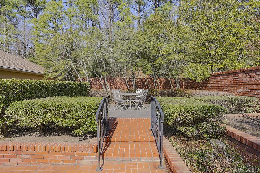 COUNTRY PLACE HPR - Residential