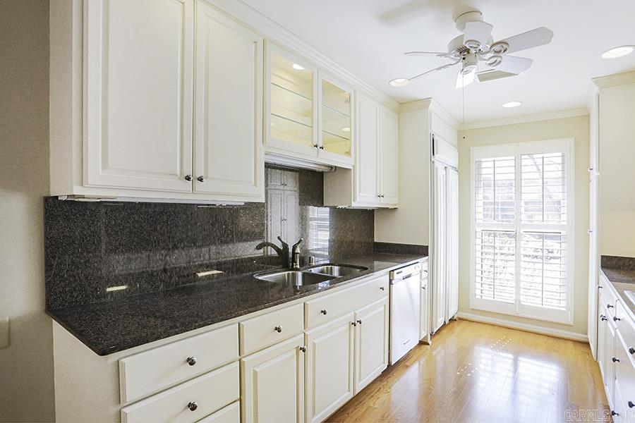 COUNTRY PLACE HPR - Residential