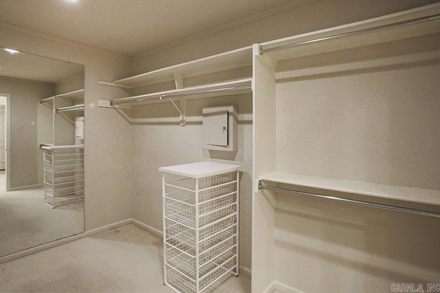 COUNTRY PLACE HPR - Residential