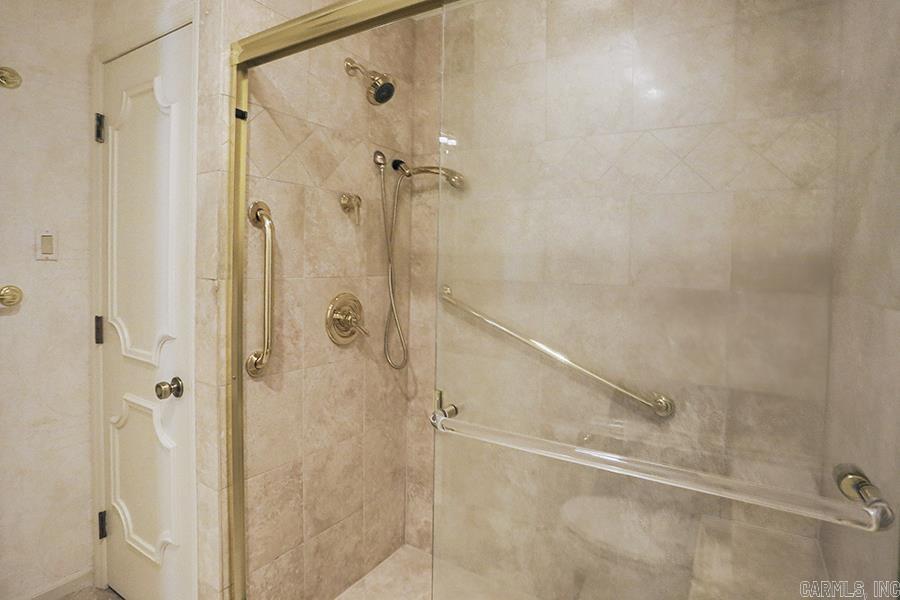 COUNTRY PLACE HPR - Residential