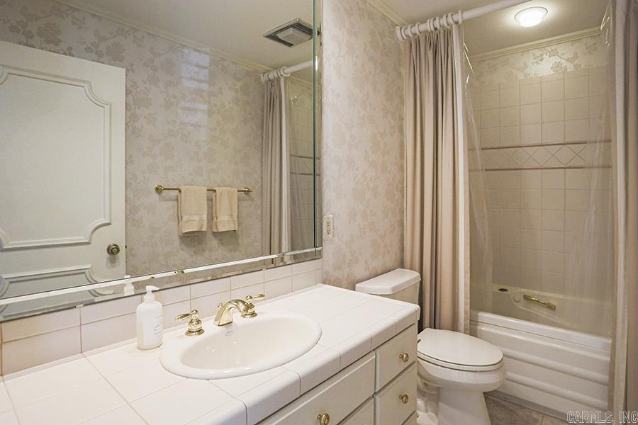 COUNTRY PLACE HPR - Residential