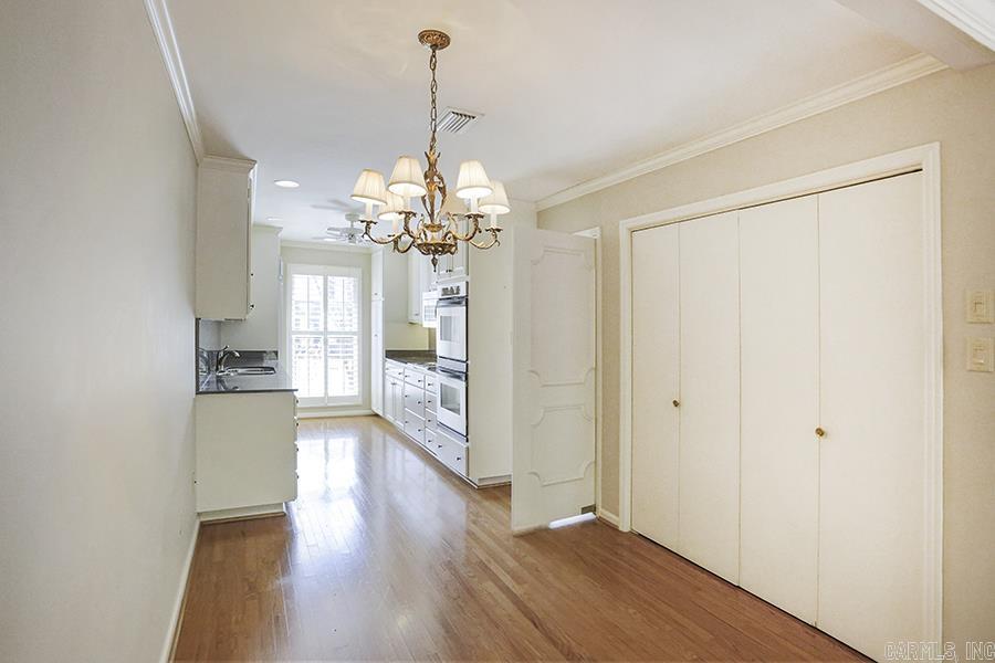 COUNTRY PLACE HPR - Residential