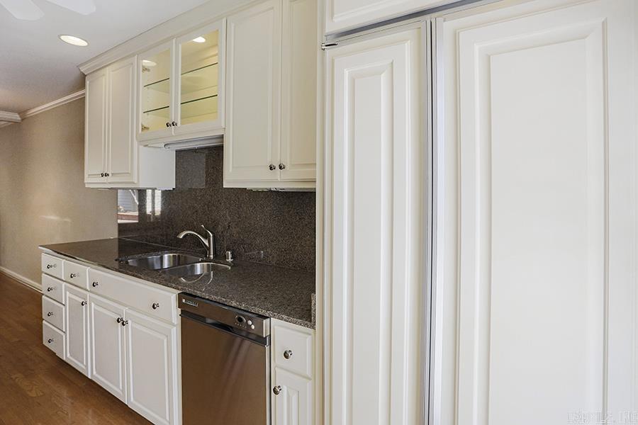 COUNTRY PLACE HPR - Residential