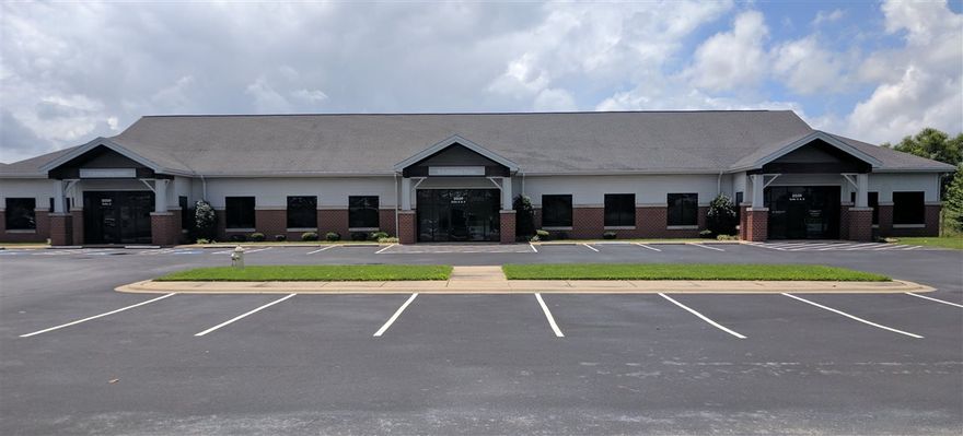 "Class A" Medical Office Building Located Near HWY 67/167. This Building Has Excellent Visibility and Access Off Main Street. Located Next Door to Cabot Medical Care and the Main Retail/Business Corridor. Approximately 36,000 VPD on HWY 67/167 and 21,000 VPD on Main Street.  Previous uses include: Diagnostic Medical Imaging Center, Physical Therapy,  Physician Office and Pharmacy.  Current Occupancy is Approximately 40%.