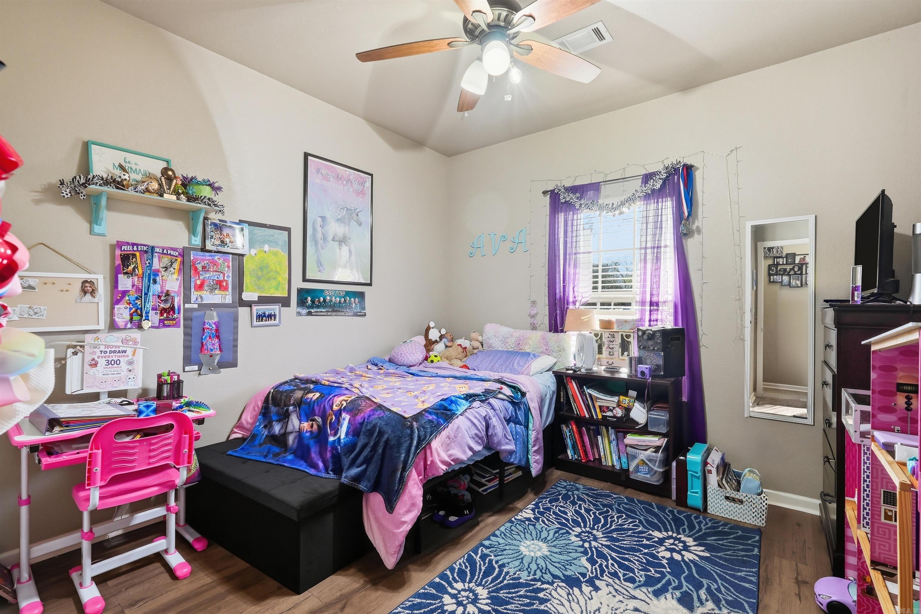 WOODED ACRES - Residential