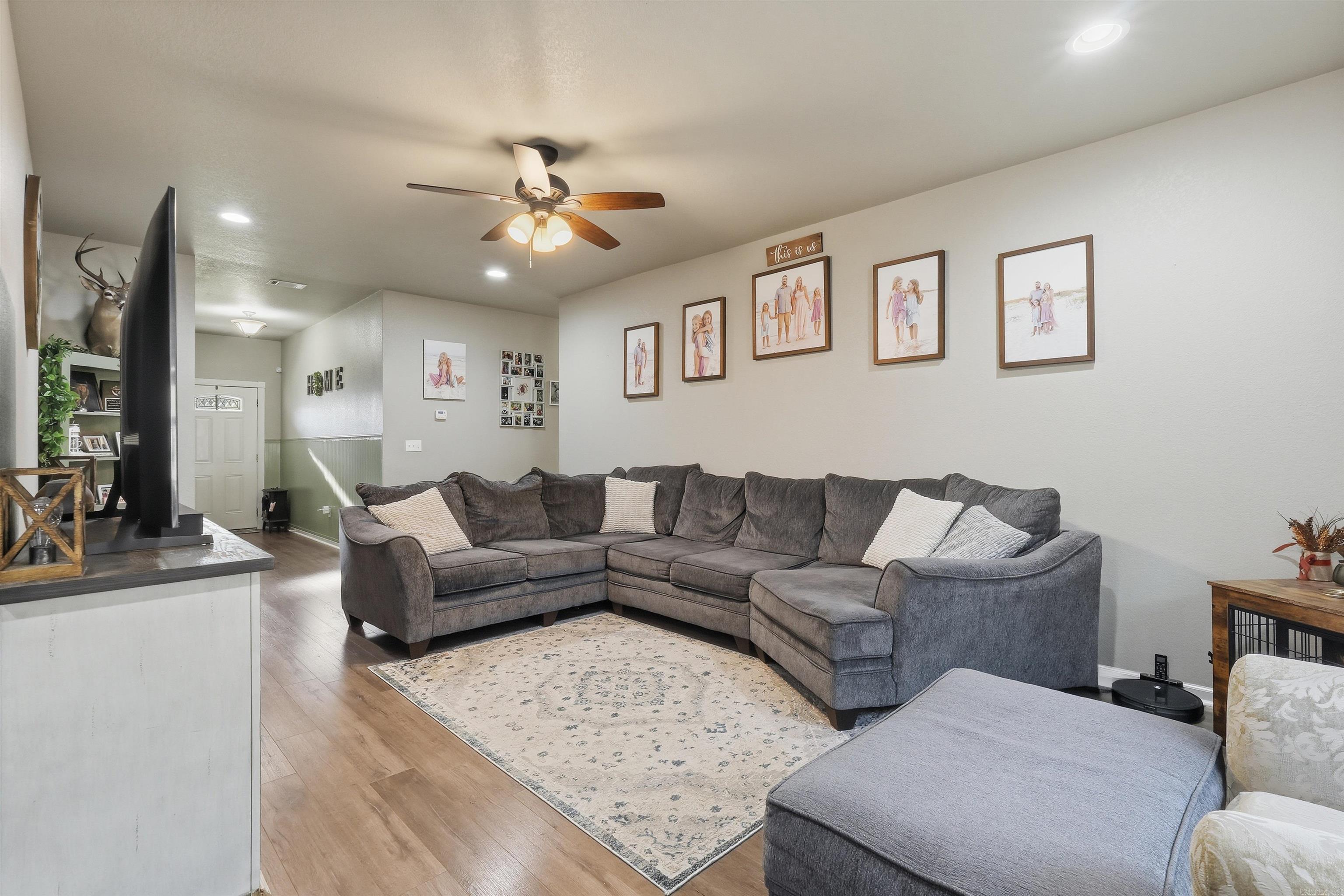 WOODED ACRES - Residential