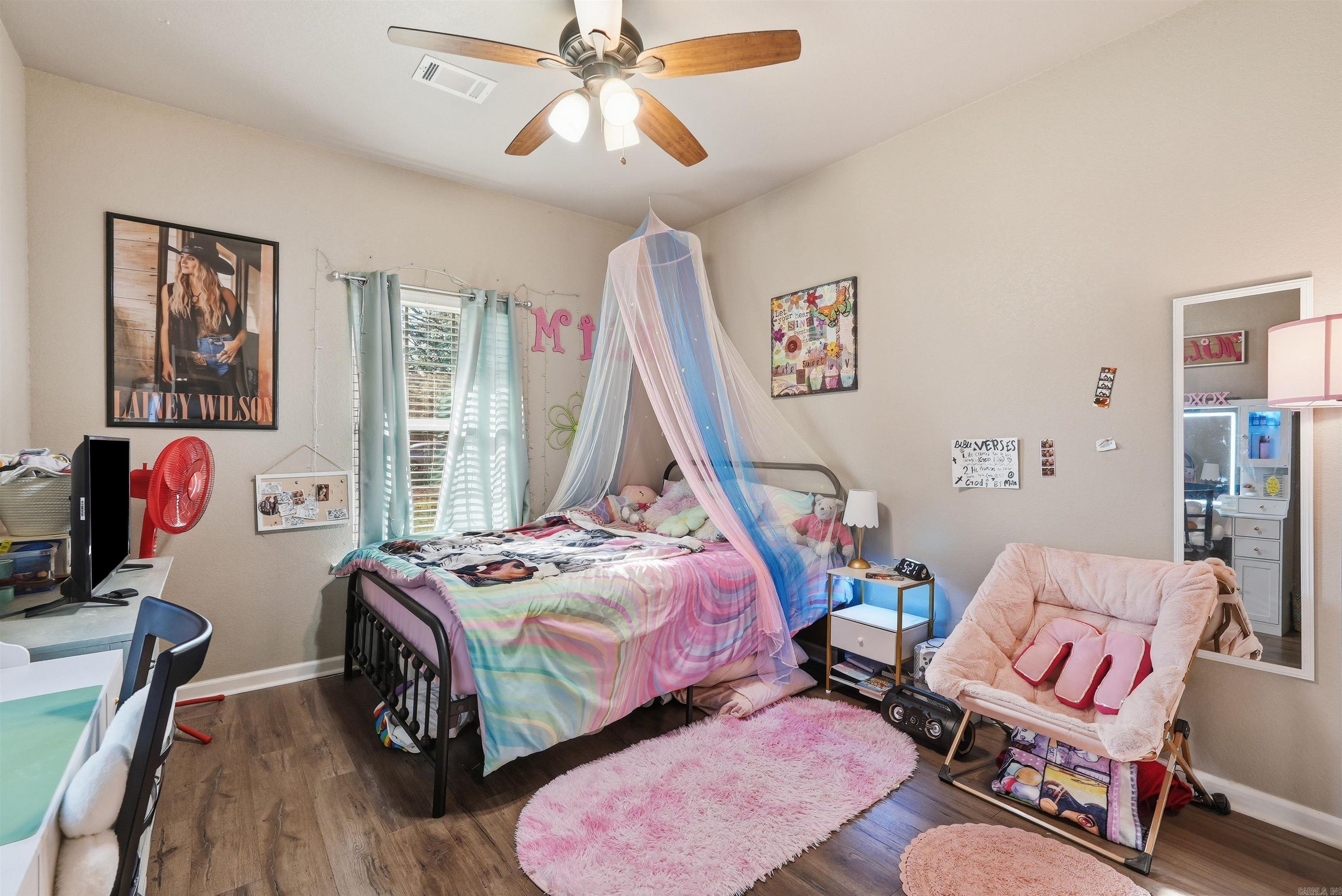 WOODED ACRES - Residential