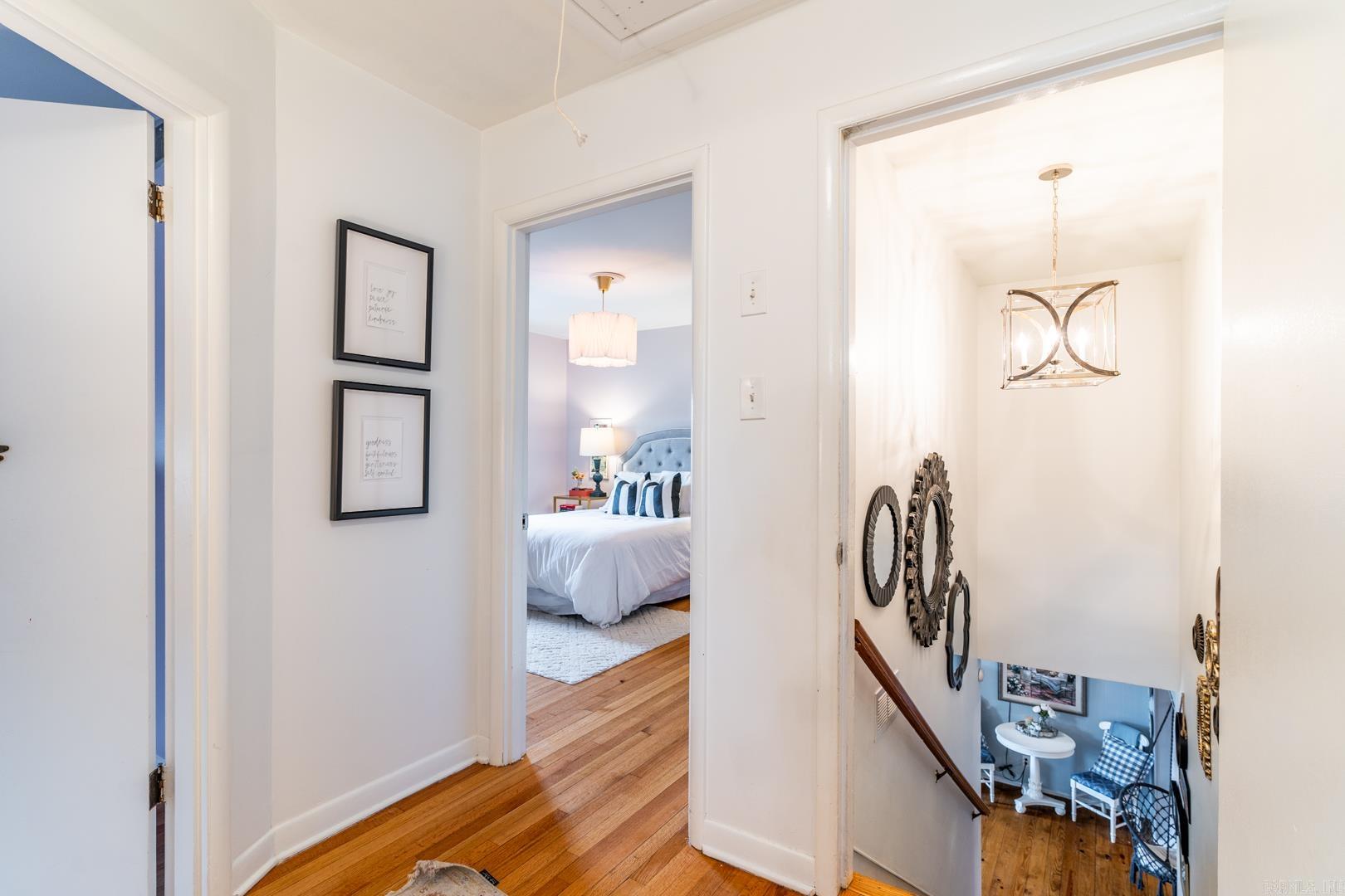 KINGWOOD PLACE - Residential