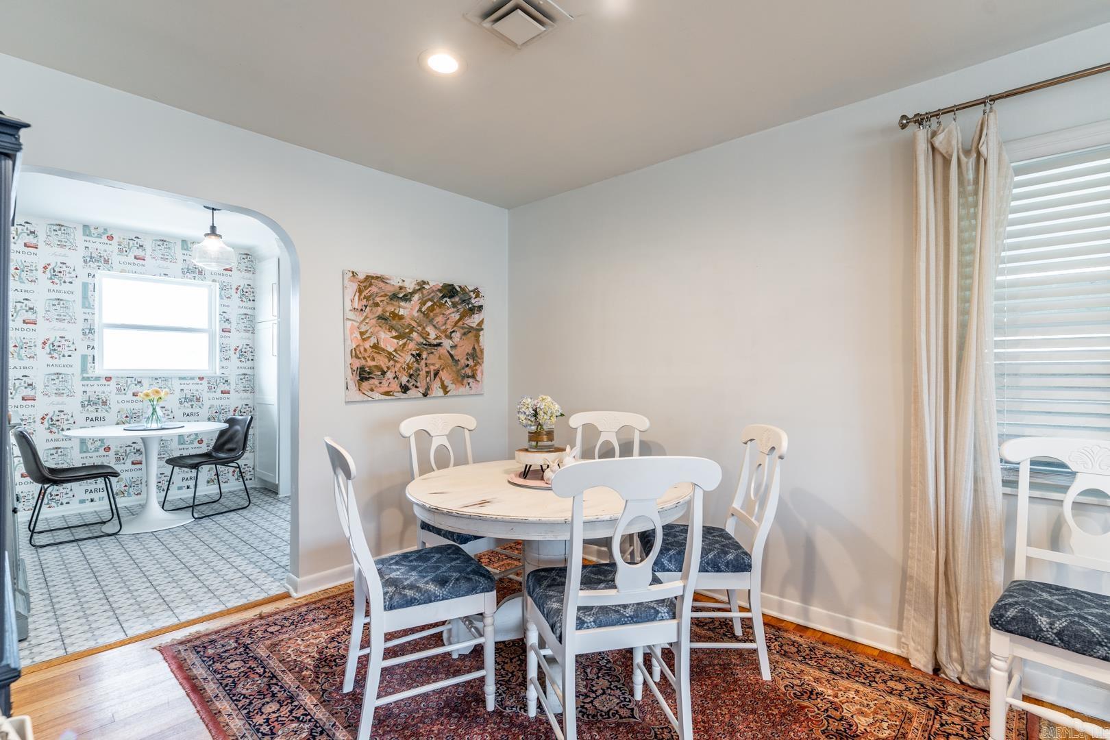 KINGWOOD PLACE - Residential