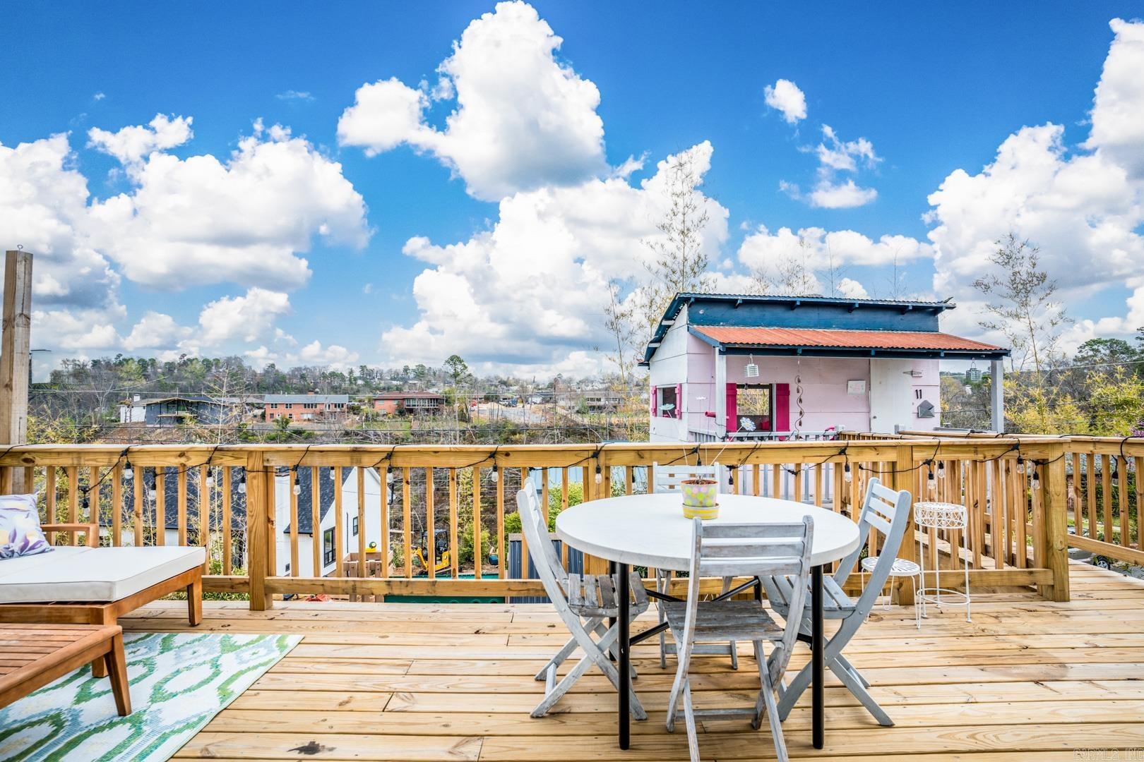 KINGWOOD PLACE - Residential