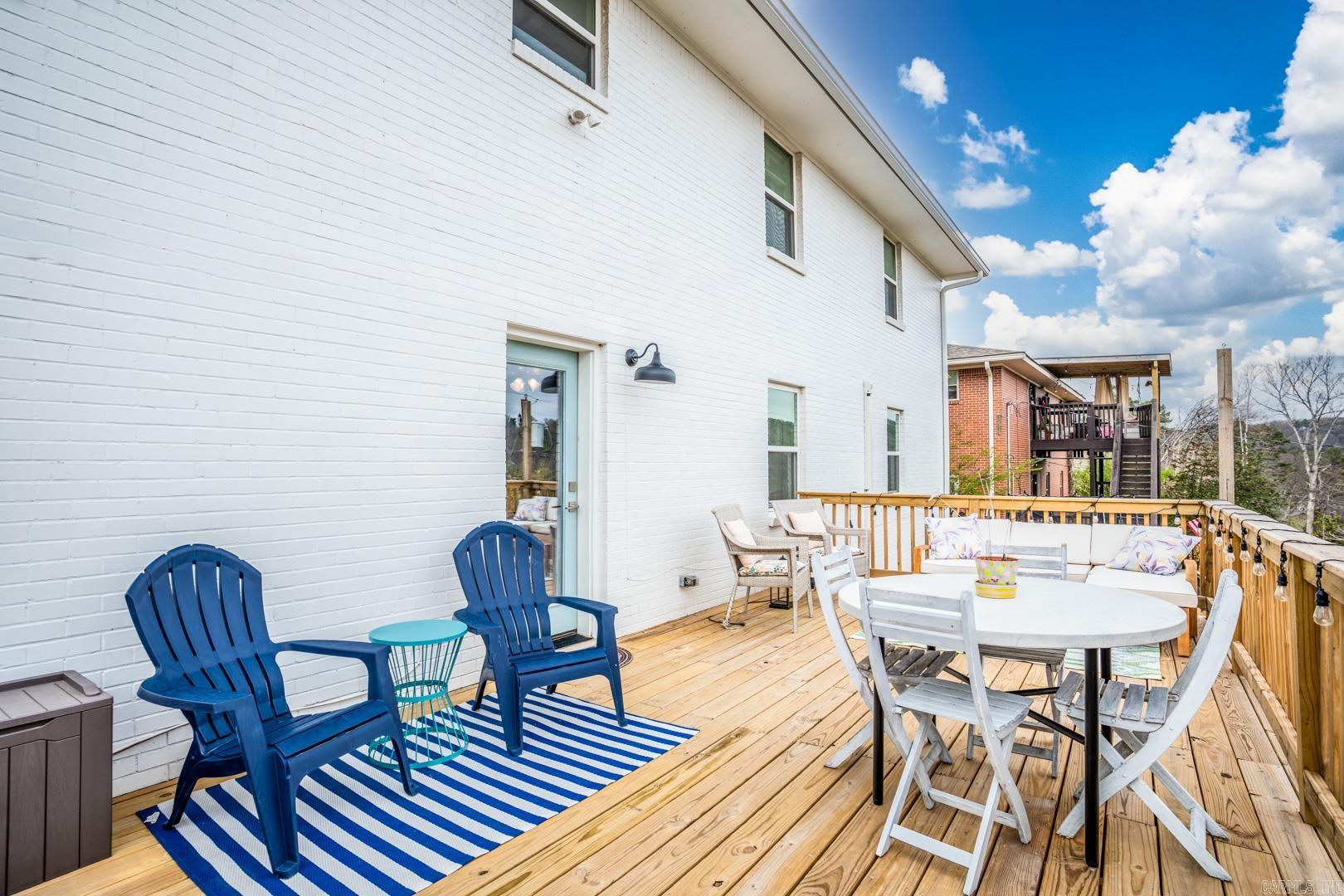 KINGWOOD PLACE - Residential