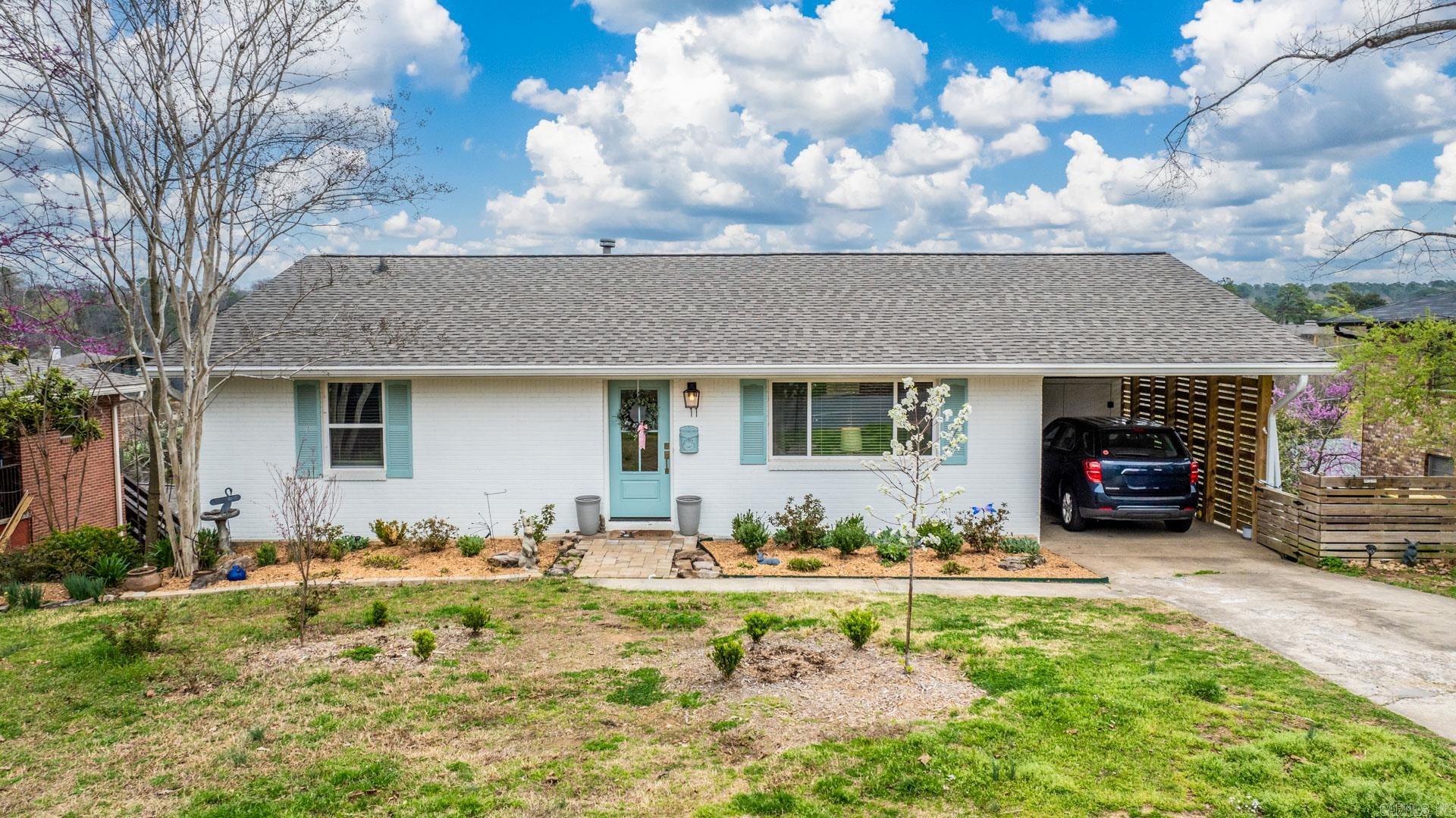 KINGWOOD PLACE - Residential