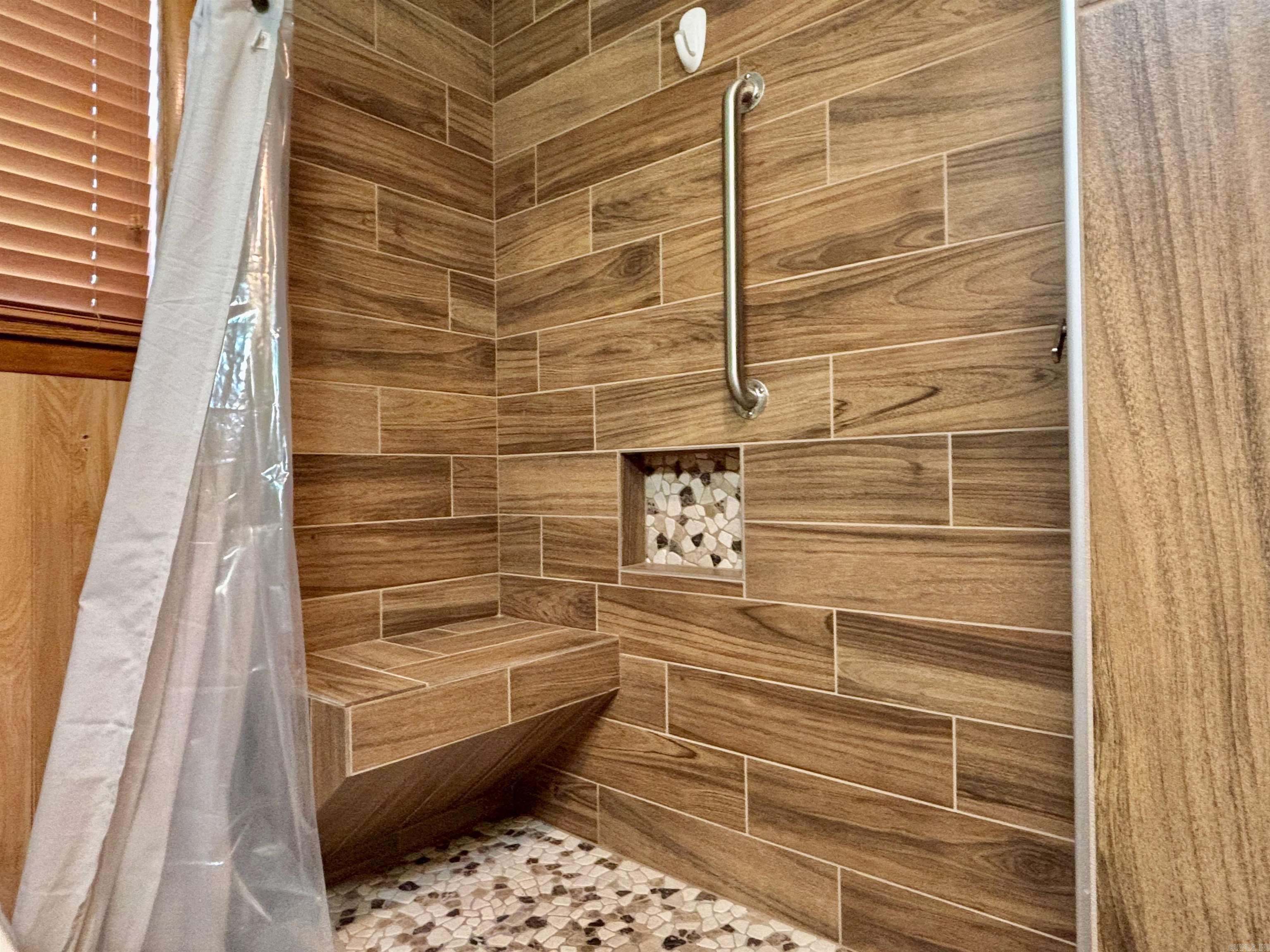 PORTIA ORIGINAL - Residential